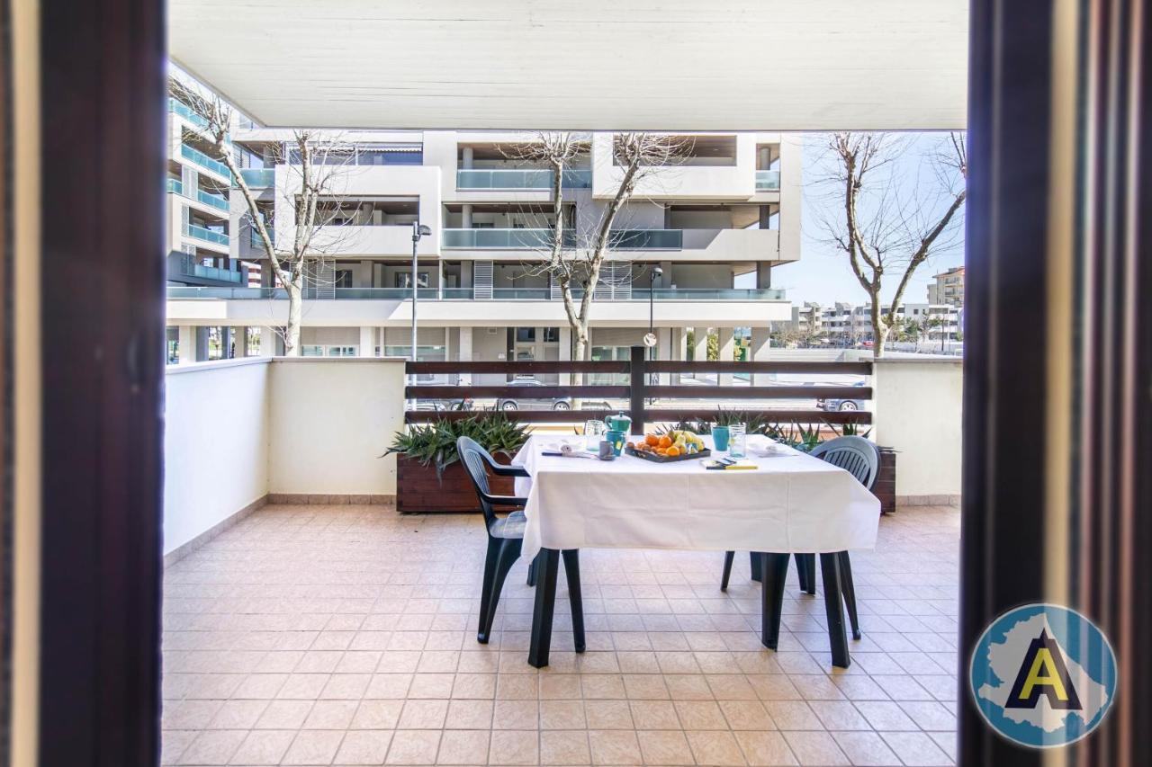 Luminoso A Due Passi Dal Mare 51A Apartment Montesilvano Exterior photo